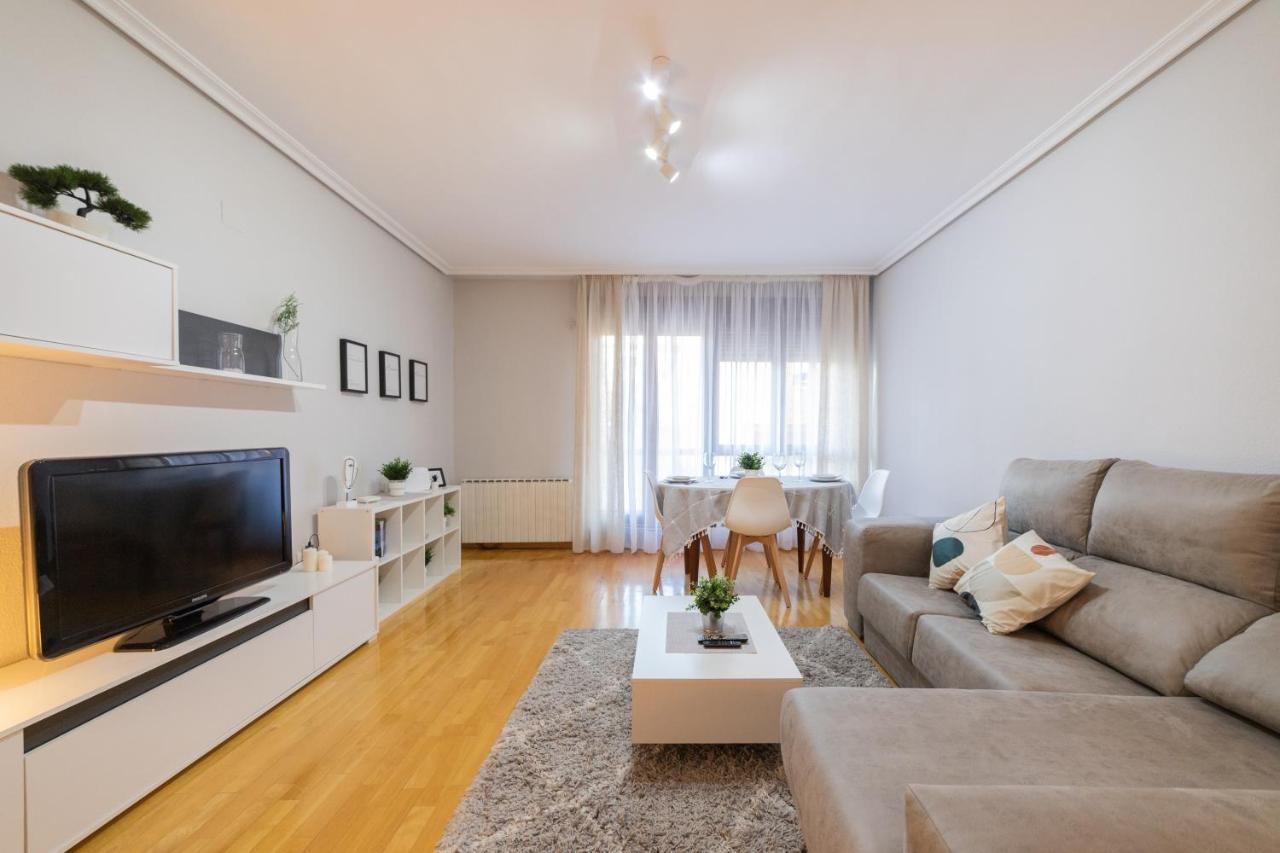 Apartamento Albelda Centro Albelda De Iregua Exterior foto
